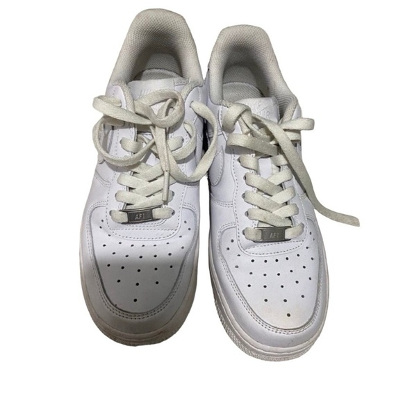 Nike Air Force 1 - Picture 2 of 3